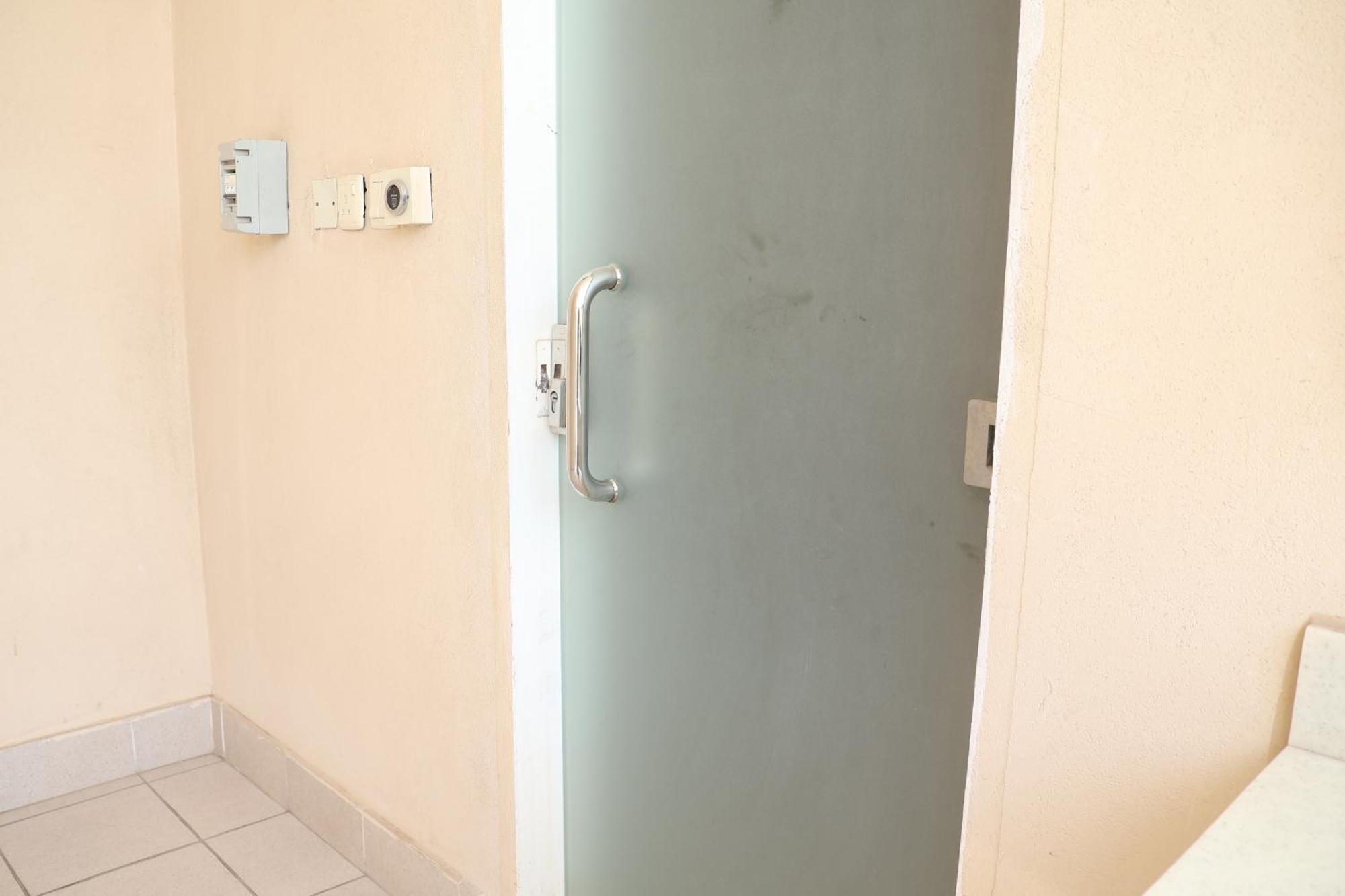 Areen Al Naeem Served Apartments Джеда Екстериор снимка